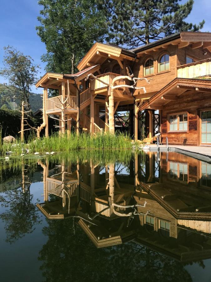 Bed & Breakfast Flora - Kleine Gartenhotel 2*