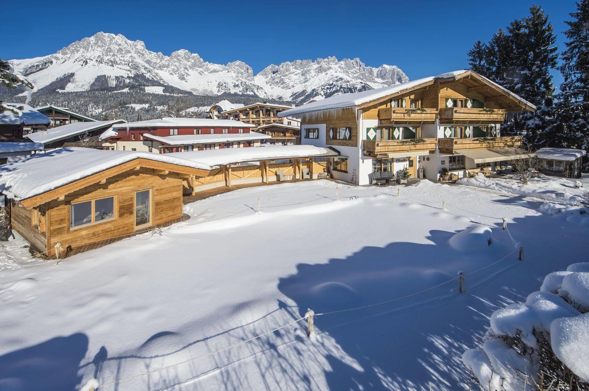 Bed & Breakfast Alpenpension Claudia Ellmau